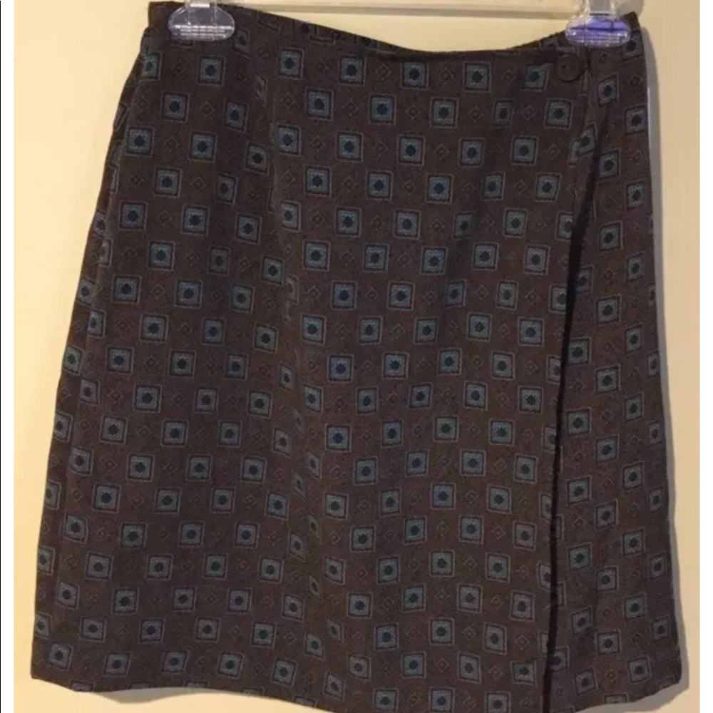 AB Studio skirt.  Medium Petite.  New with tags.